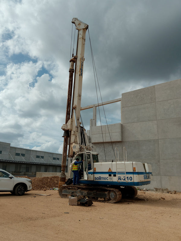 Soilmec R210